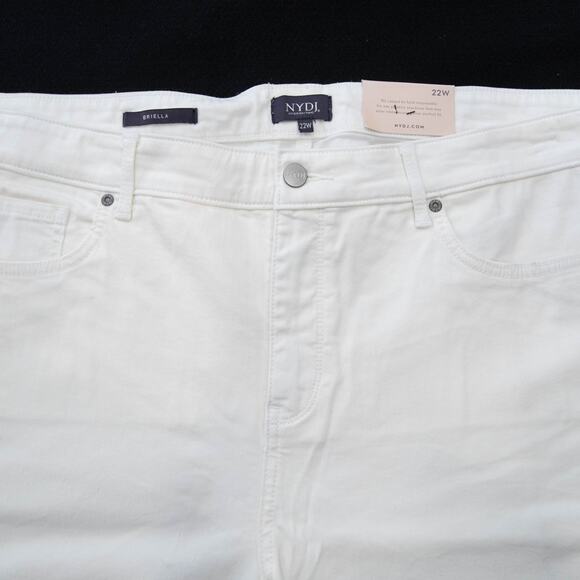 NYDJ Briella Roll Cuff Short In Optic White Plus Size 22 - Picture 2 of 9